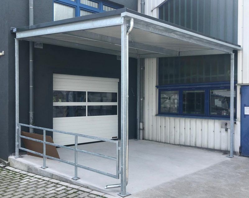 Friz Metallbau AG in Fellbach-Schmiden - Überdachungen