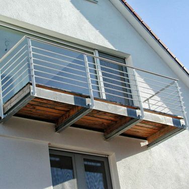 Friz Metallbau AG in Fellbach-Schmiden - Balkone & Geländer