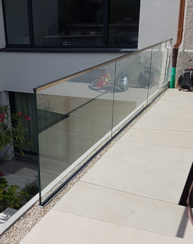 Friz Metallbau AG in Fellbach-Schmiden - Balkone & Geländer