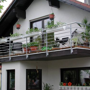 Friz Metallbau AG in Fellbach-Schmiden - Balkone & Geländer