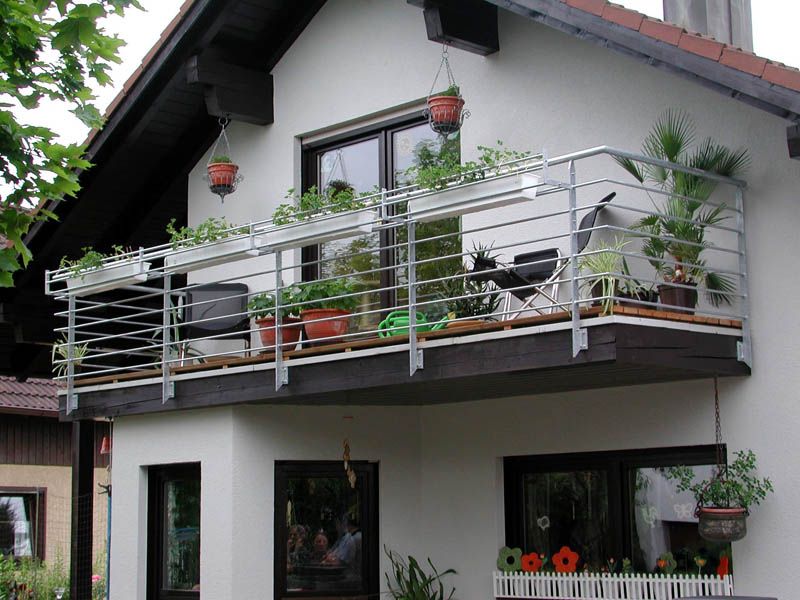 Friz Metallbau AG in Fellbach-Schmiden - Balkone & Geländer
