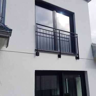 Friz Metallbau AG in Fellbach-Schmiden - Balkone & Geländer