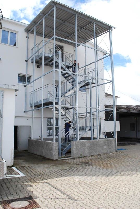 Friz Metallbau AG in Fellbach-Schmiden - Treppen & Geländer
