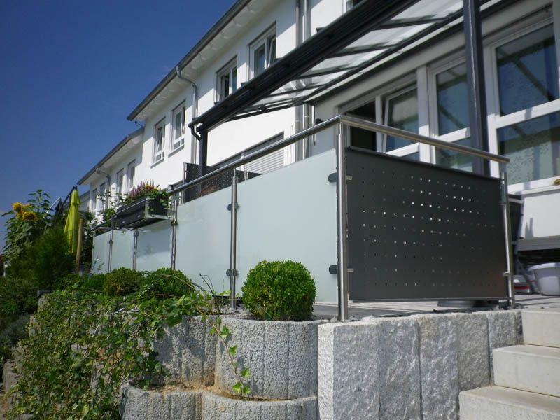 Friz Metallbau AG in Fellbach-Schmiden - Balkone & Geländer