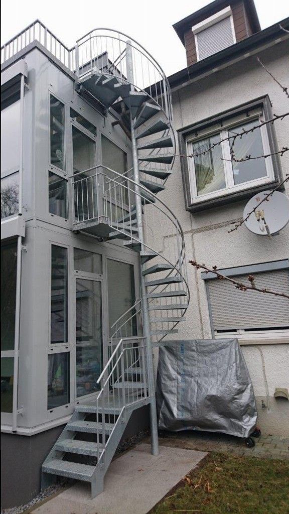 Friz Metallbau AG in Fellbach-Schmiden - Treppen & Geländer